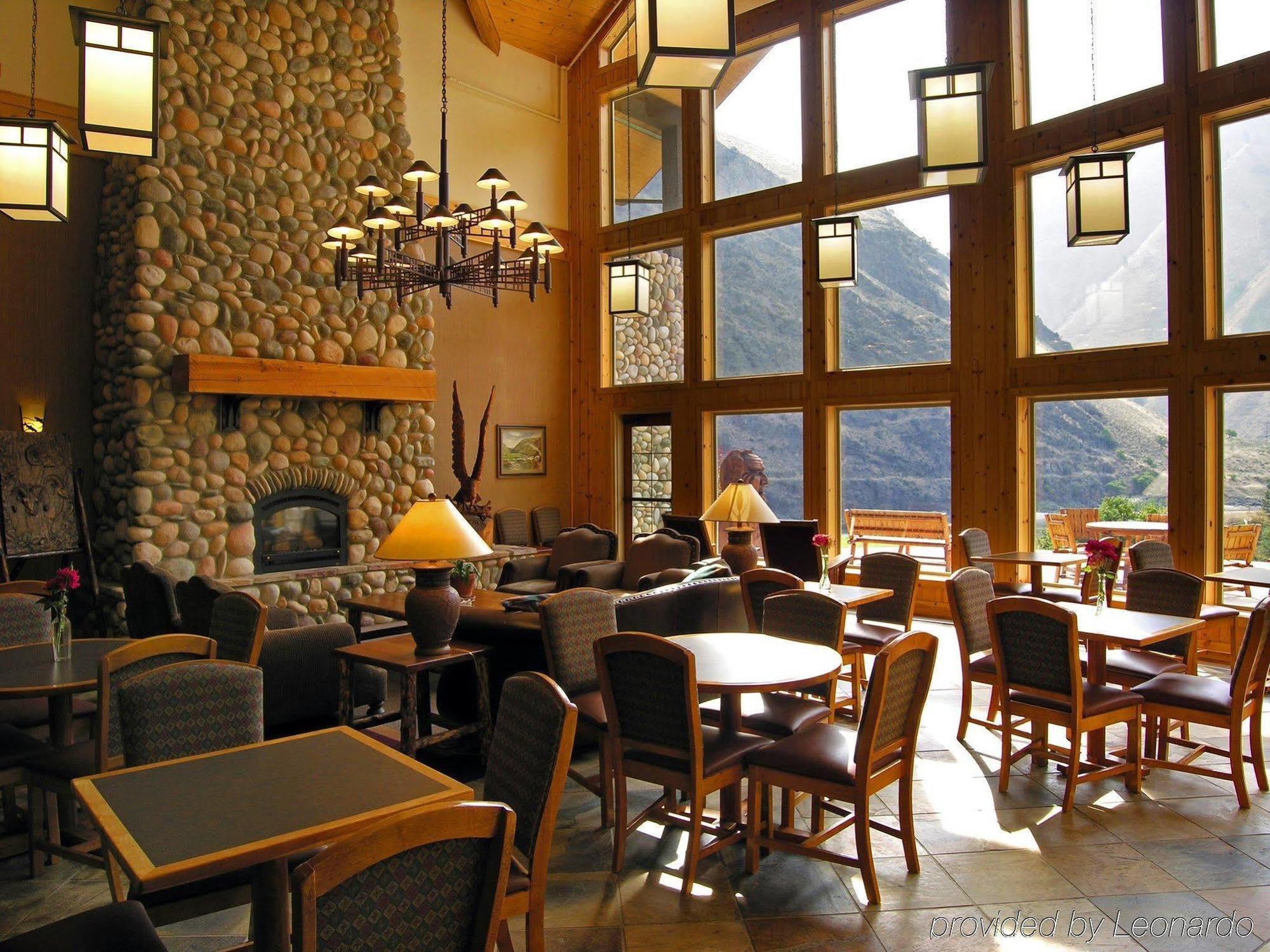 Salmon Rapids Lodge Riggins Интерьер фото